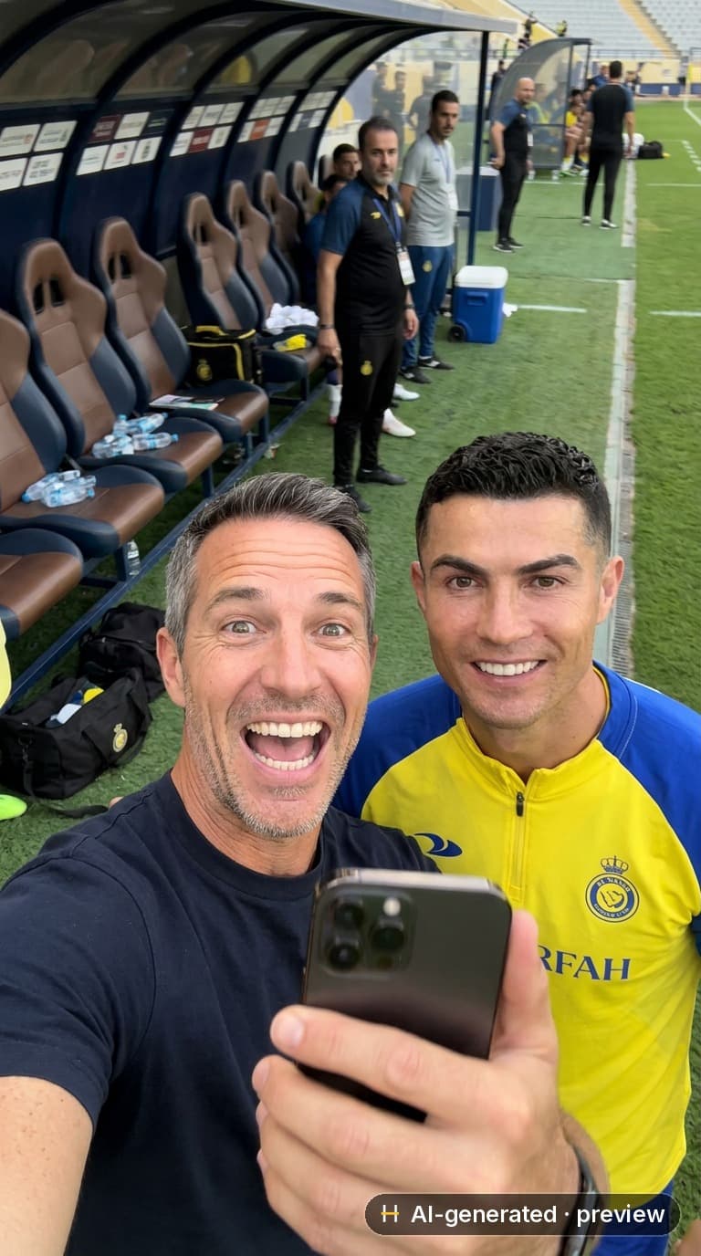 Al-Nassr FC — Yıldızla Tesadüfi Selfie